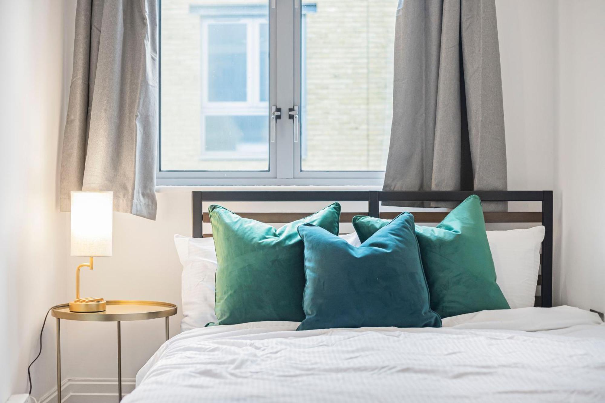 Athera - Hoxton Square 2 Bed, 2 Bath Entire Private Apartment ลอนดอน ภายนอก รูปภาพ